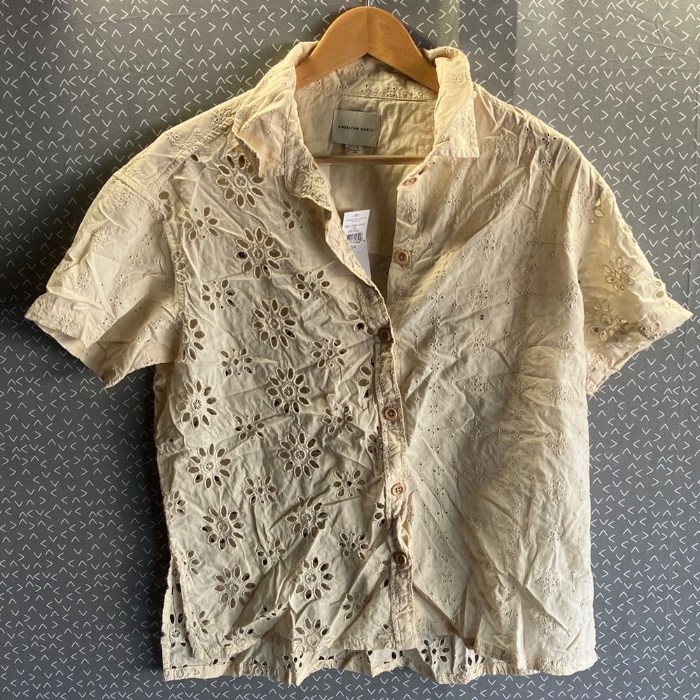 American Eagle Outfitters Cream Eyelet Button Down Shirt
